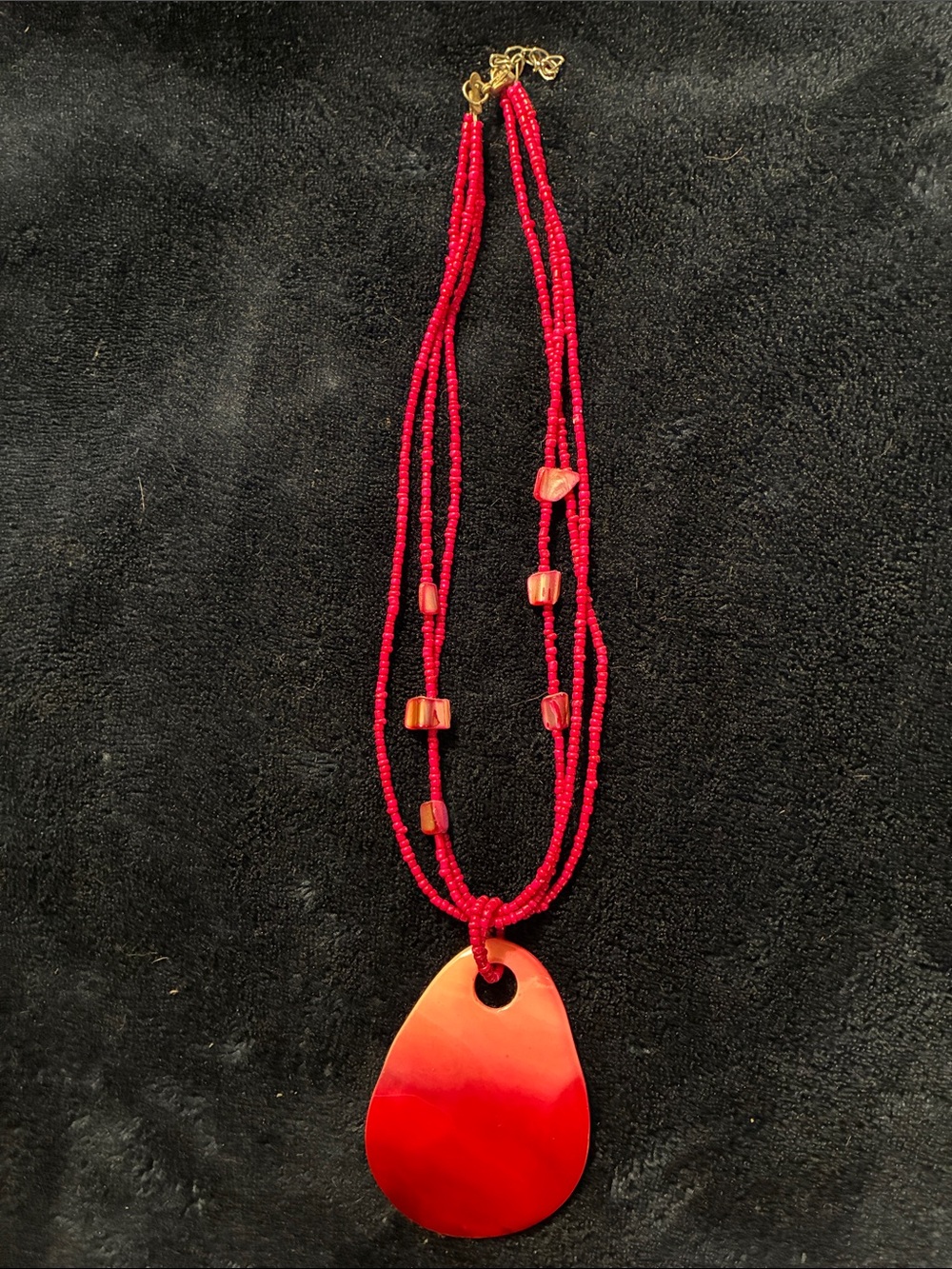 Red Beaded Pendant Necklace - Women Jewelry